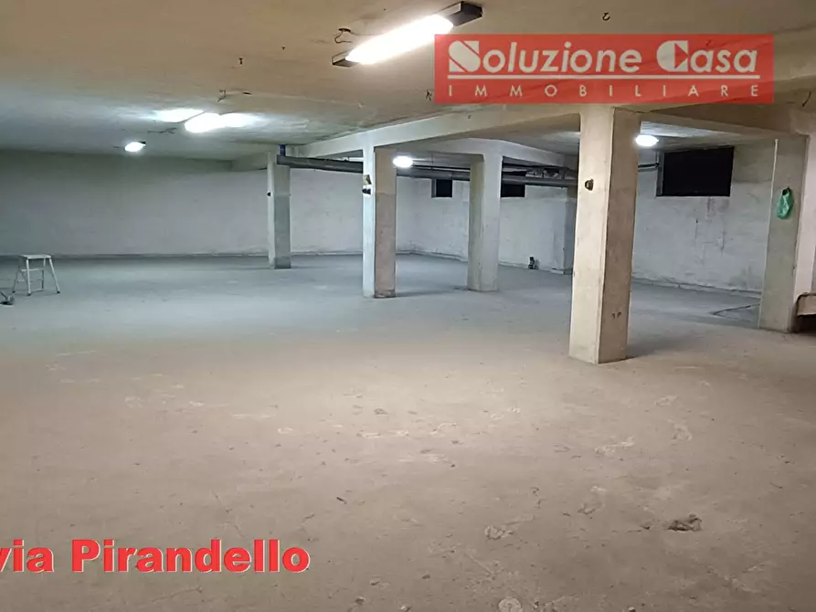 Immagine 1 di Box auto in vendita  in via Pirandello a Canosa Di Puglia