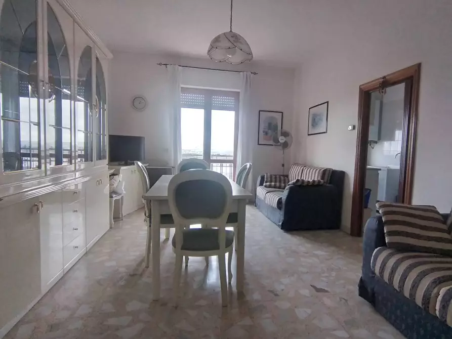 Immagine 1 di Appartamento in vendita  in via XX Settembre a Canosa Di Puglia