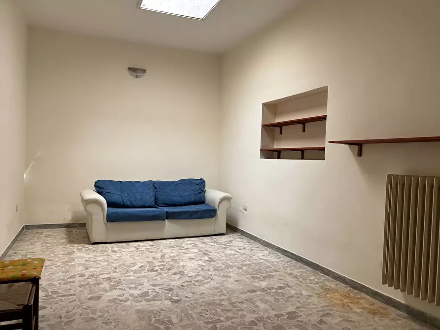 Immagine 1 di Casa indipendente in vendita  in via Dante Alighieri a Canosa Di Puglia