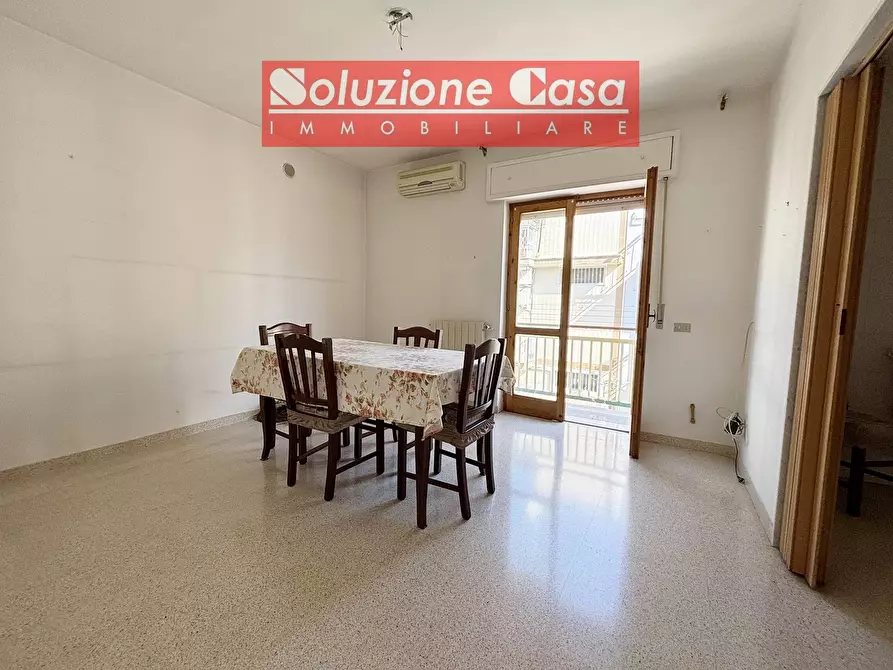 Immagine 2 di Appartamento in vendita  in via Martiri di Barletta a Canosa Di Puglia