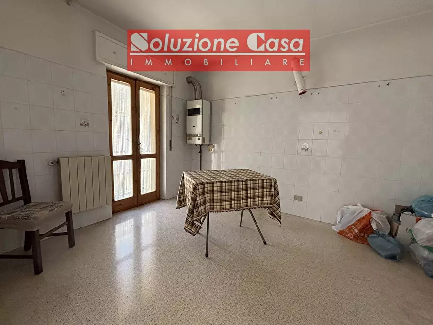 Immagine 6 di Appartamento in vendita  in via Martiri di Barletta a Canosa Di Puglia