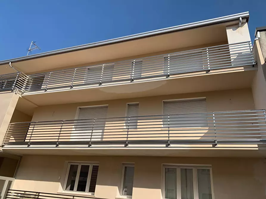 Immagine 25 di Appartamento in vendita  in Via Vespucci a Legnano