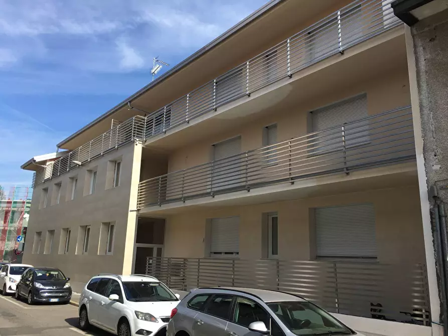 Immagine 30 di Appartamento in vendita  in Via Vespucci a Legnano