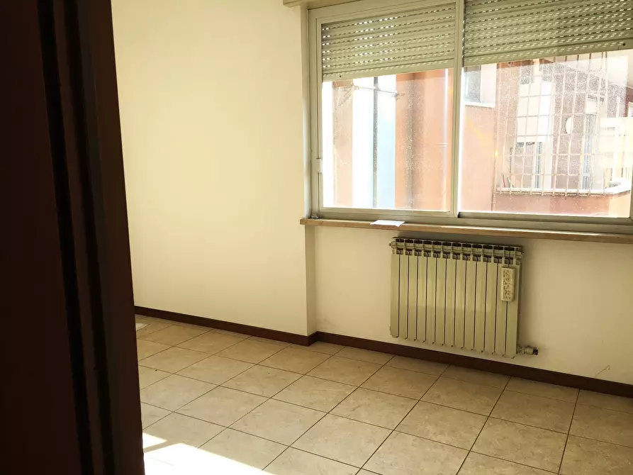 Immagine 7 di Ufficio in vendita  in Via Branca a Legnano