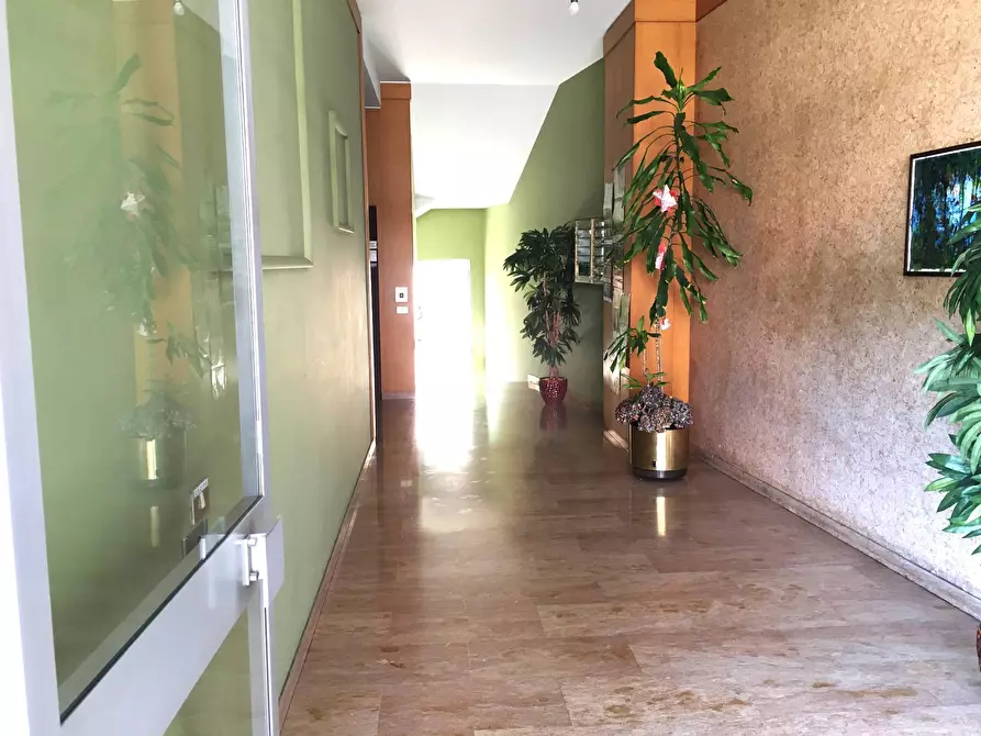 Immagine 8 di Ufficio in vendita  in Via Branca a Legnano