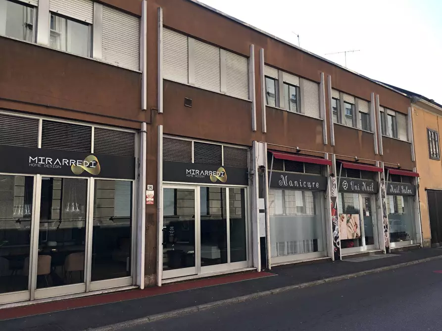 Immagine 15 di Ufficio in vendita  in Via Branca a Legnano