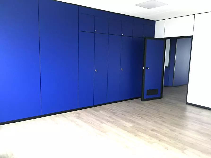 Immagine 6 di Ufficio in affitto  in Corso Sempione a Nerviano