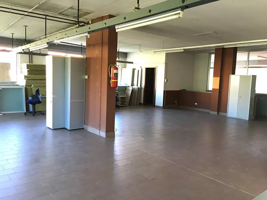 Immagine 9 di Ufficio in affitto  in Via Torino a Magnago