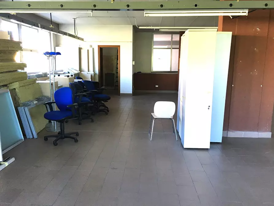 Immagine 11 di Ufficio in affitto  in Via Torino a Magnago