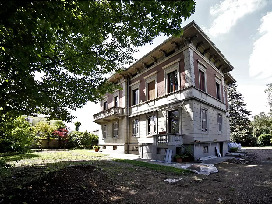 Immagine 25 di Appartamento in vendita  in Via Zara a Fagnano Olona