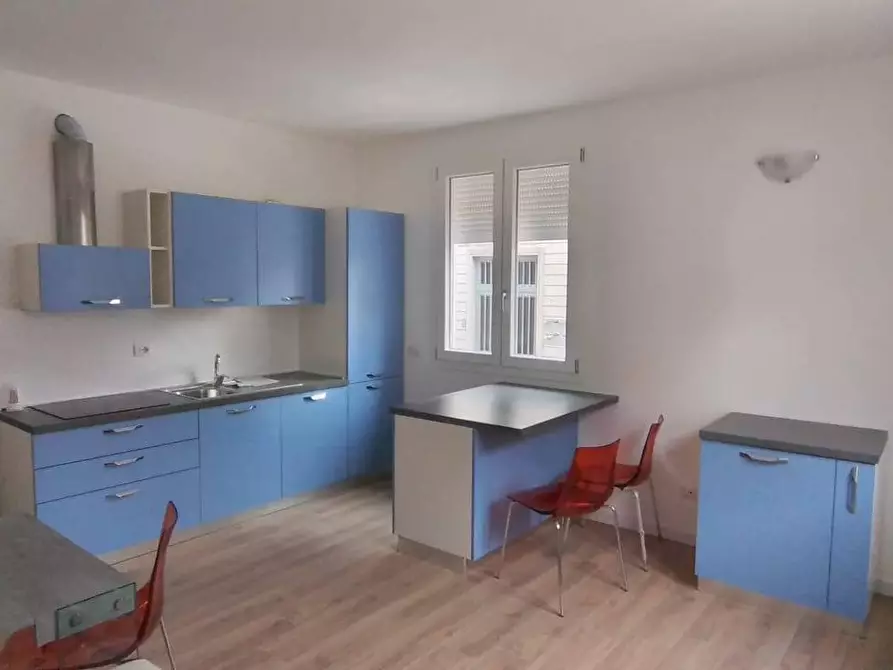 Immagine 1 di Appartamento in vendita  in Via Vespucci a Legnano