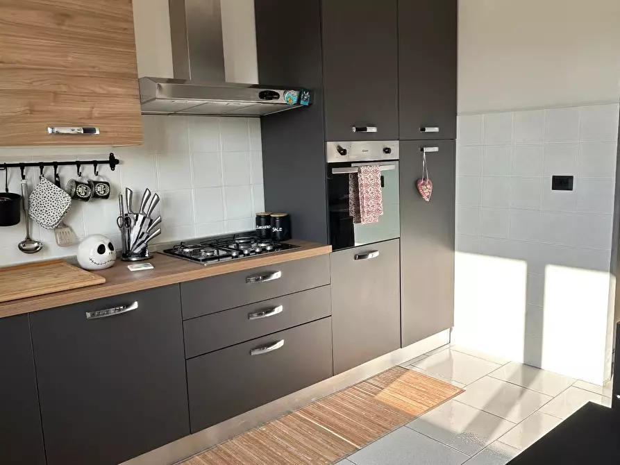 Immagine 21 di Appartamento in vendita  in Corso Sempione a Olgiate Olona