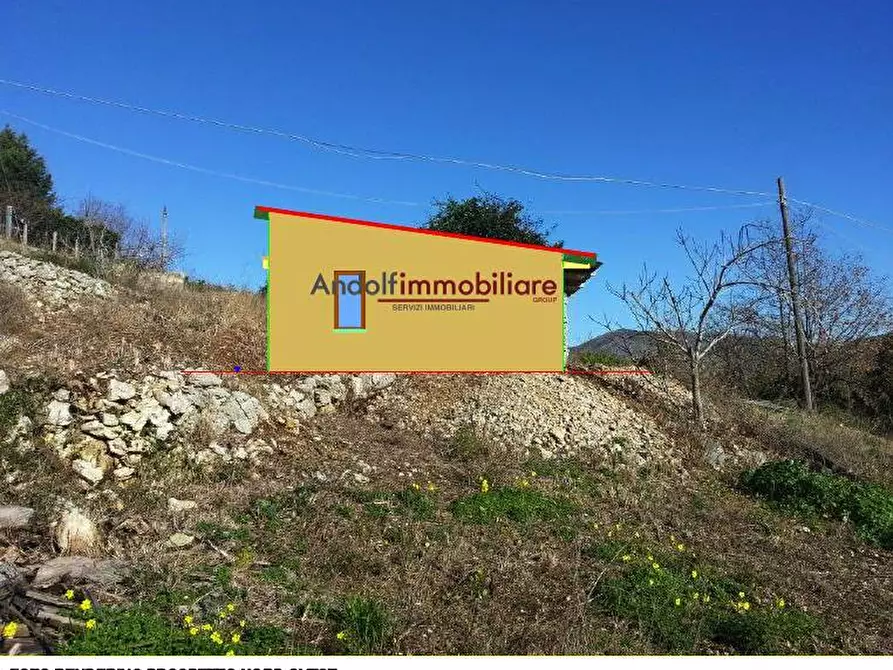 Immagine 3 di Casa indipendente in vendita  in Via Del Colle a Gaeta