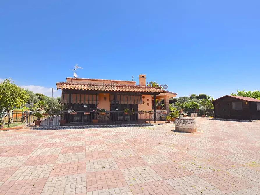 Immagine 2 di Villa in vendita  in Via Monte Tortona a Gaeta