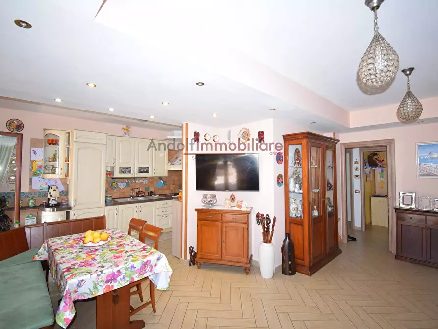 Immagine 16 di Villa in vendita  in Via Monte Tortona a Gaeta