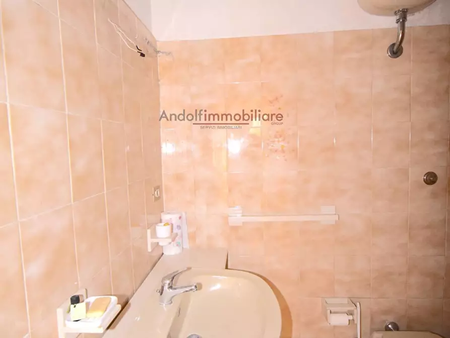 Immagine 14 di Appartamento in vendita  in Via Castello a Formia