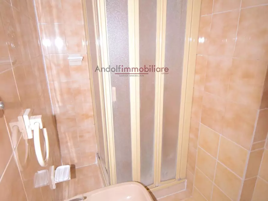 Immagine 15 di Appartamento in vendita  in Via Castello a Formia