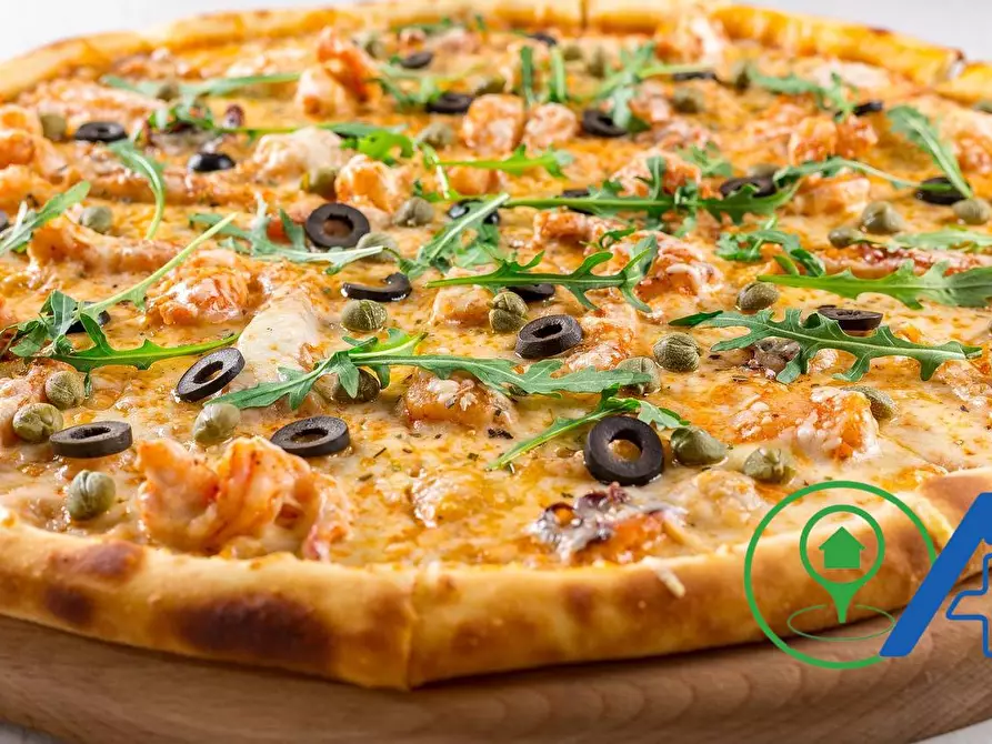 Immagine 1 di Attività commerciale in vendita  a Montichiari