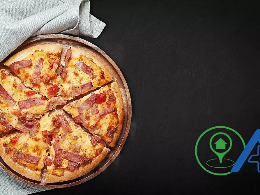 Immagine 4 di Attività commerciale in vendita  a Montichiari