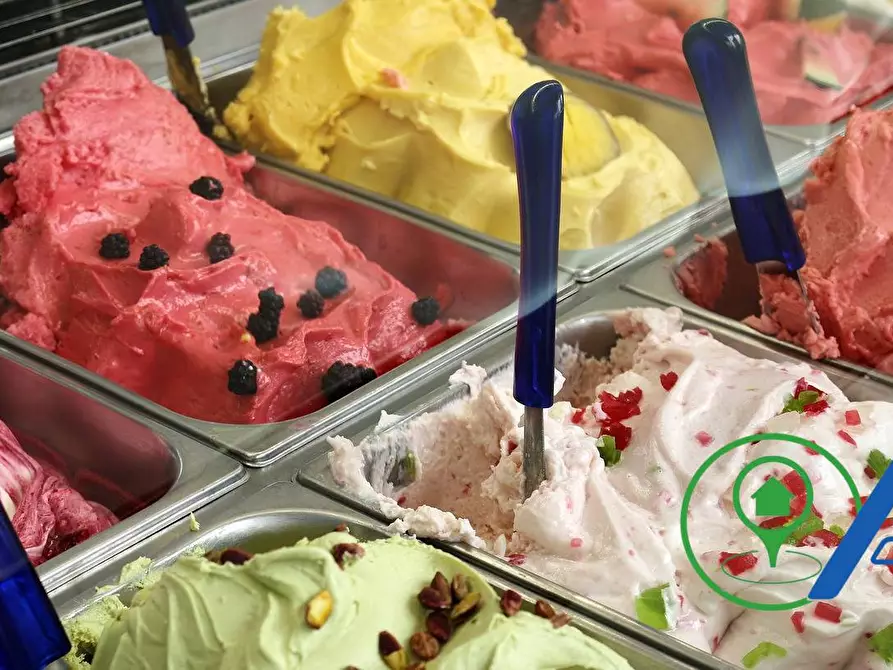 Immagine 1 di Attività commerciale in vendita  a Legnago