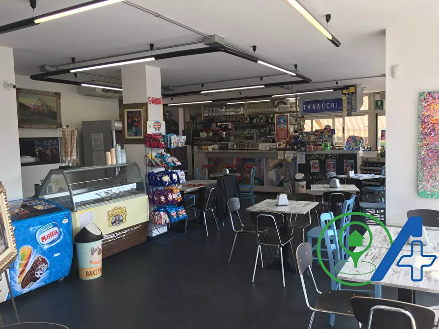 Immagine 1 di Attività commerciale in vendita  in via G. Quarena a Gavardo