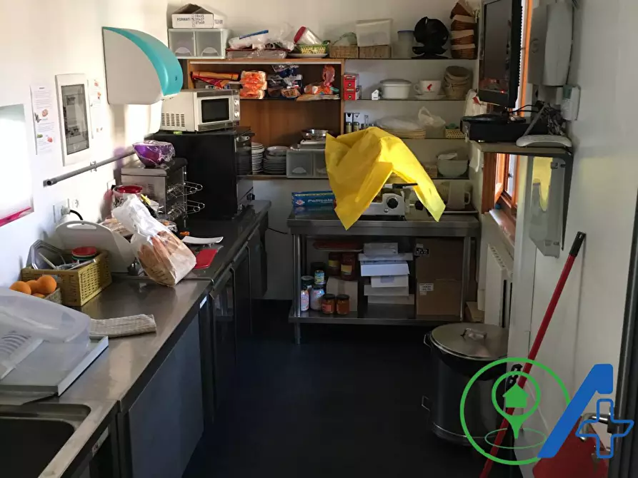 Immagine 5 di Attività commerciale in vendita  in via G. Quarena a Gavardo