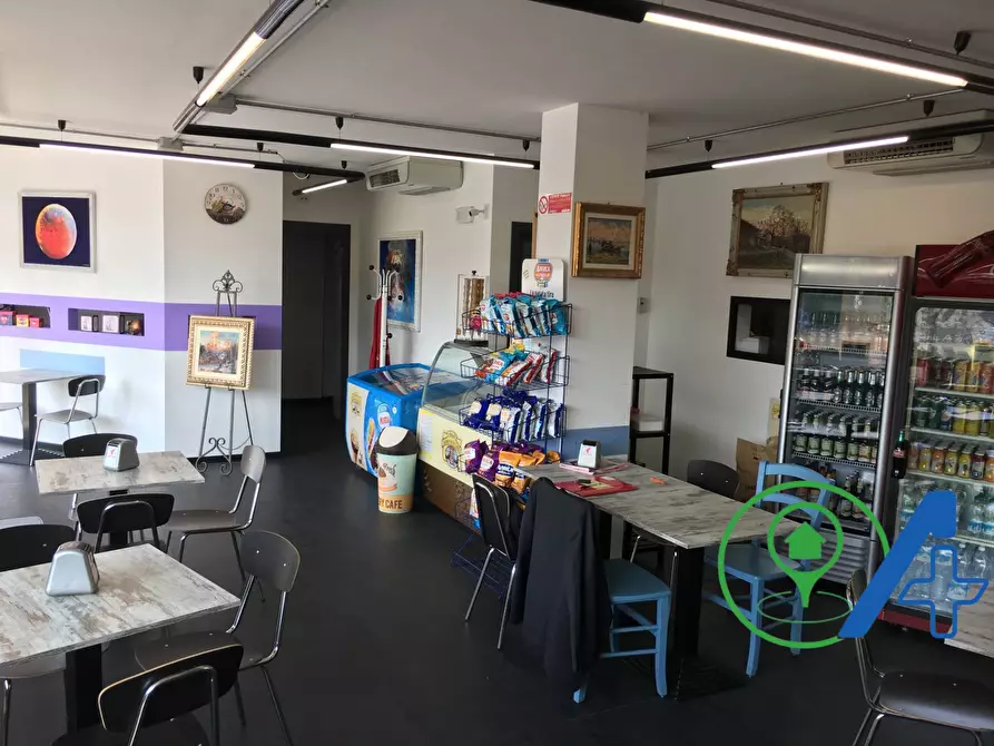 Immagine 7 di Attività commerciale in vendita  in via G. Quarena a Gavardo