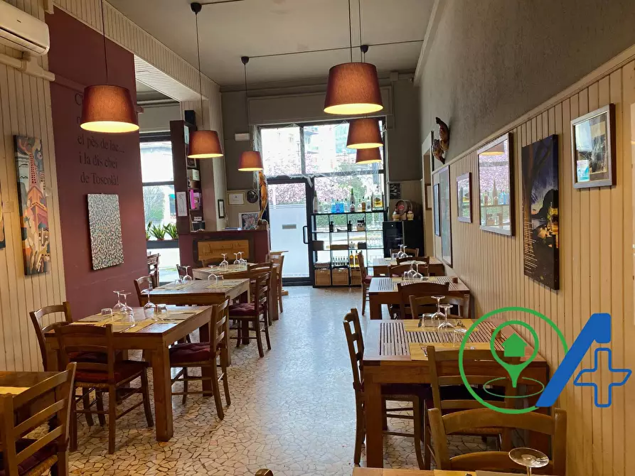 Immagine 4 di Attività commerciale in vendita  a Brescia