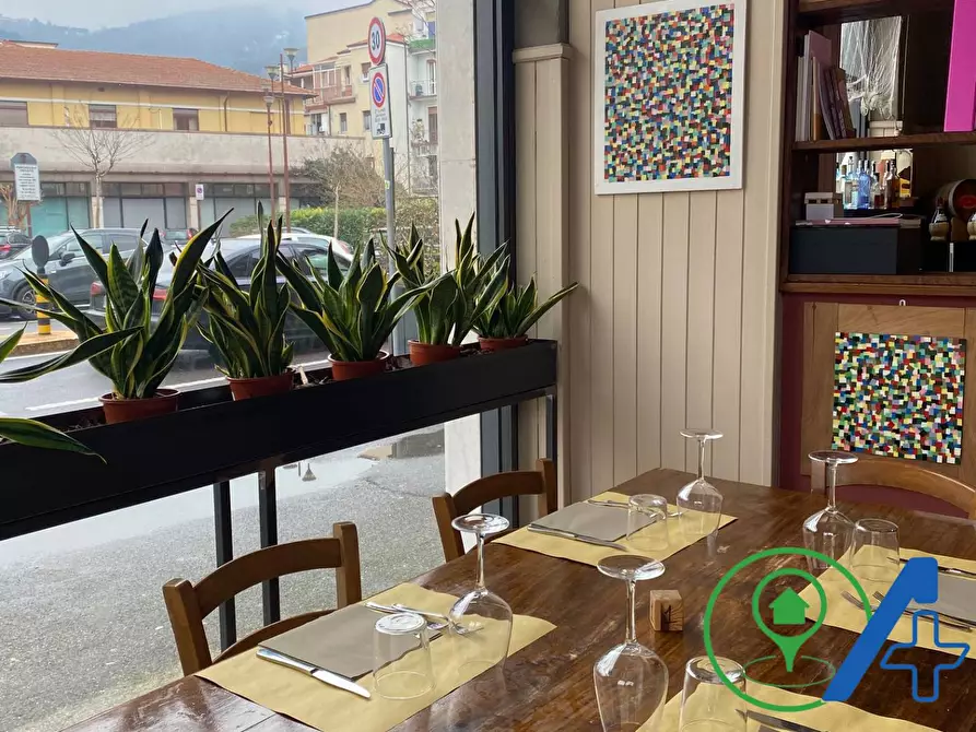 Immagine 7 di Attività commerciale in vendita  a Brescia