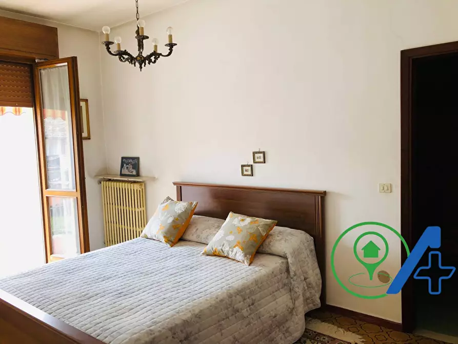 Immagine 16 di Villa in vendita  in via botturi a Castiglione Delle Stiviere