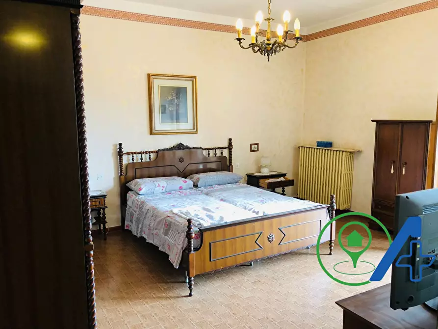 Immagine 21 di Villa in vendita  in via botturi a Castiglione Delle Stiviere