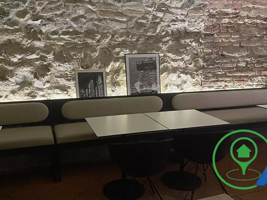 Immagine 5 di Attività commerciale in vendita  a Salò