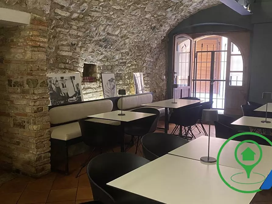 Immagine 7 di Attività commerciale in vendita  a Salò