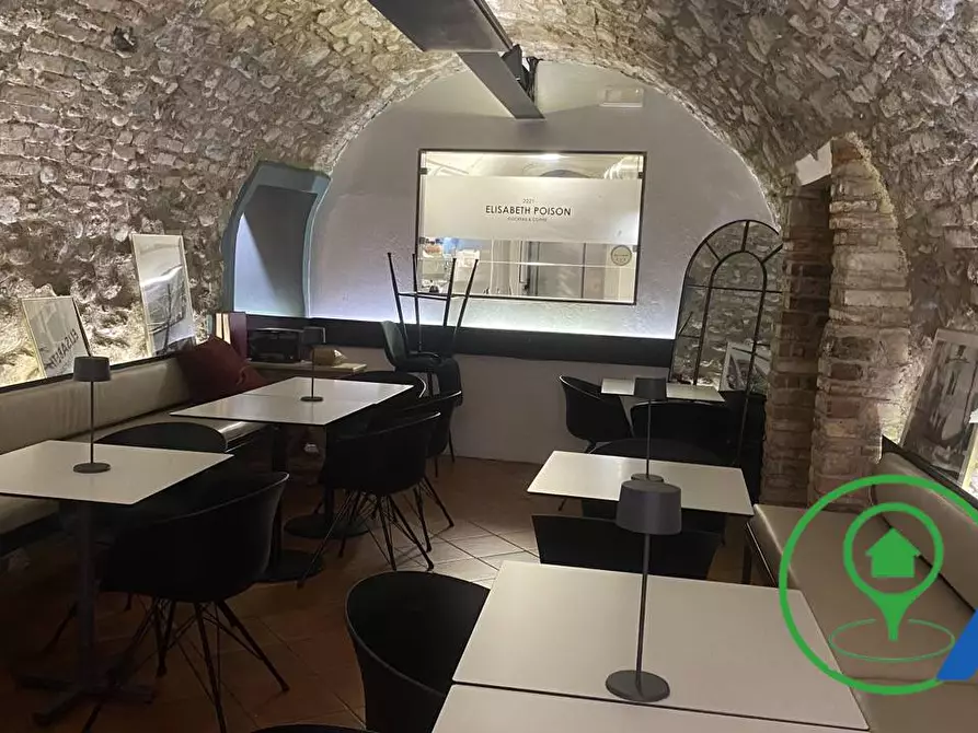 Immagine 9 di Attività commerciale in vendita  a Salò