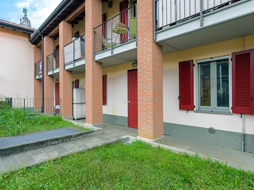 Immagine 3 di Appartamento in vendita  in Via Roma a Stezzano