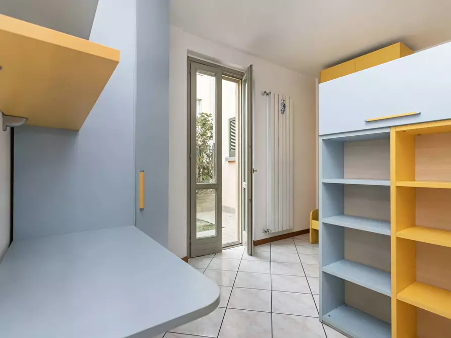 Immagine 11 di Appartamento in vendita  in Via Roma a Stezzano