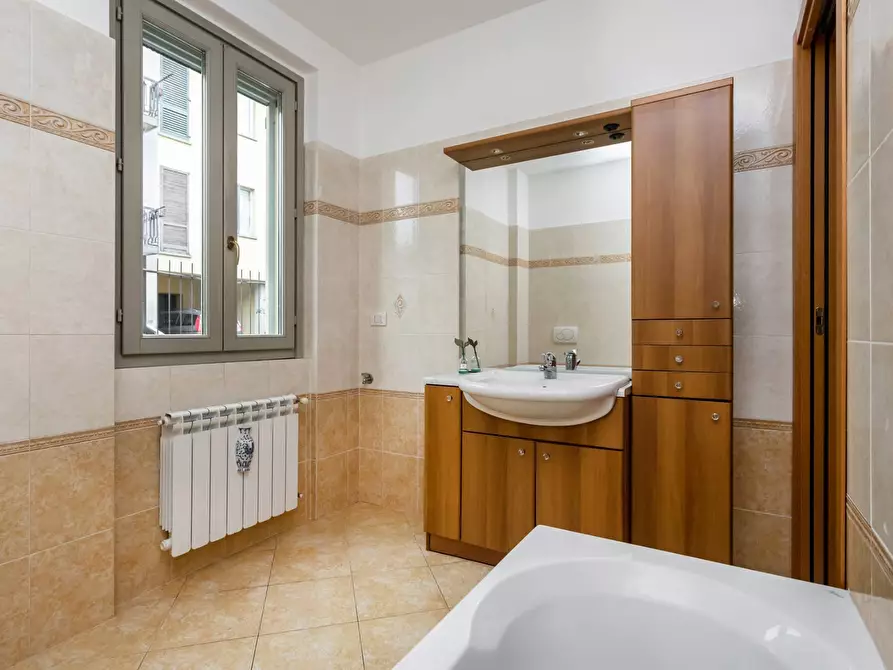 Immagine 13 di Appartamento in vendita  in Via Roma a Stezzano