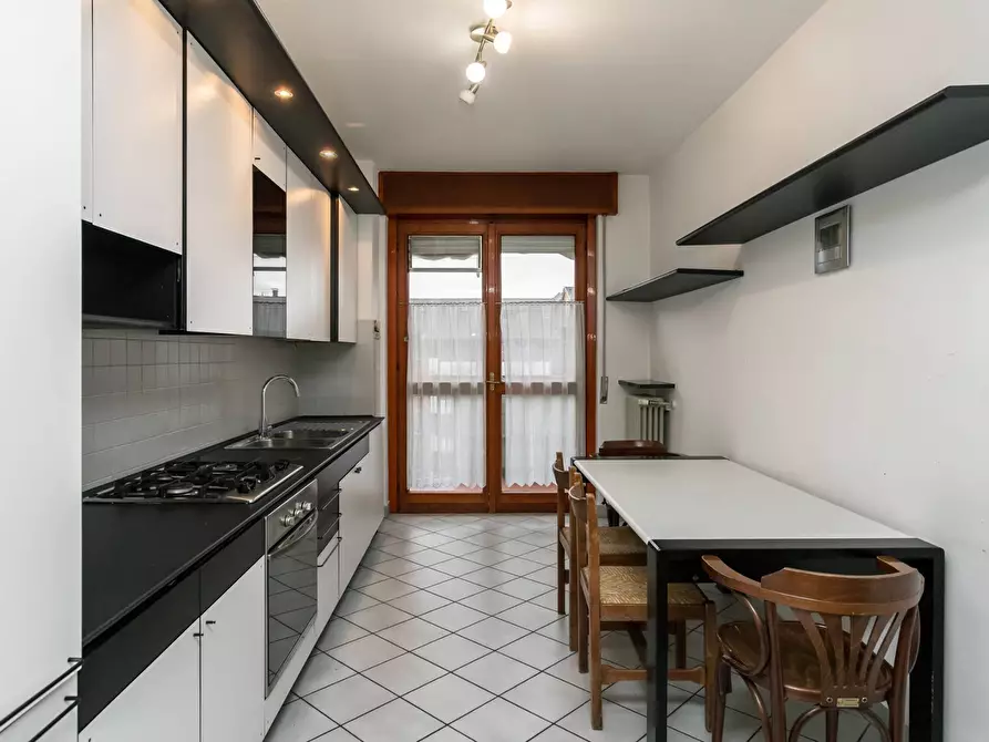 Immagine 3 di Appartamento in vendita  in Via Giovanni Keplero a Bergamo