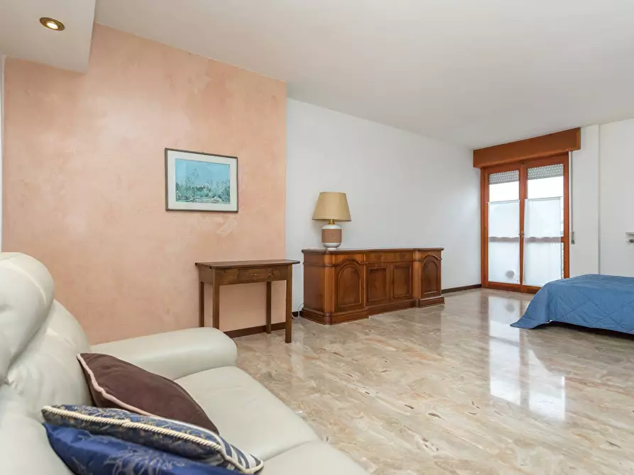 Immagine 5 di Appartamento in vendita  in Via Giovanni Keplero a Bergamo