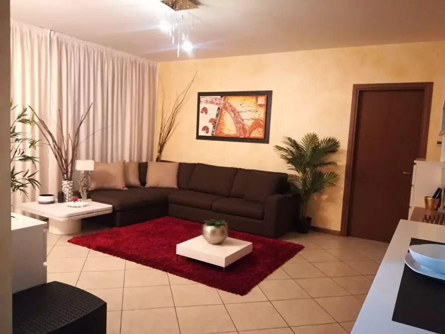 Immagine 4 di Appartamento in vendita  in Via Monte Rosa a Gorle