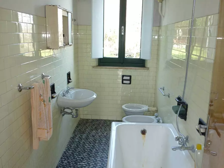 Immagine 8 di Casa indipendente in vendita  in c.da bore a Falerone