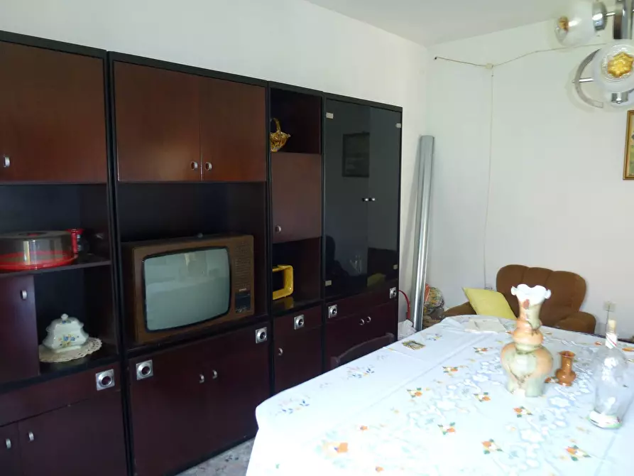 Immagine 10 di Casa indipendente in vendita  in c.da bore a Falerone