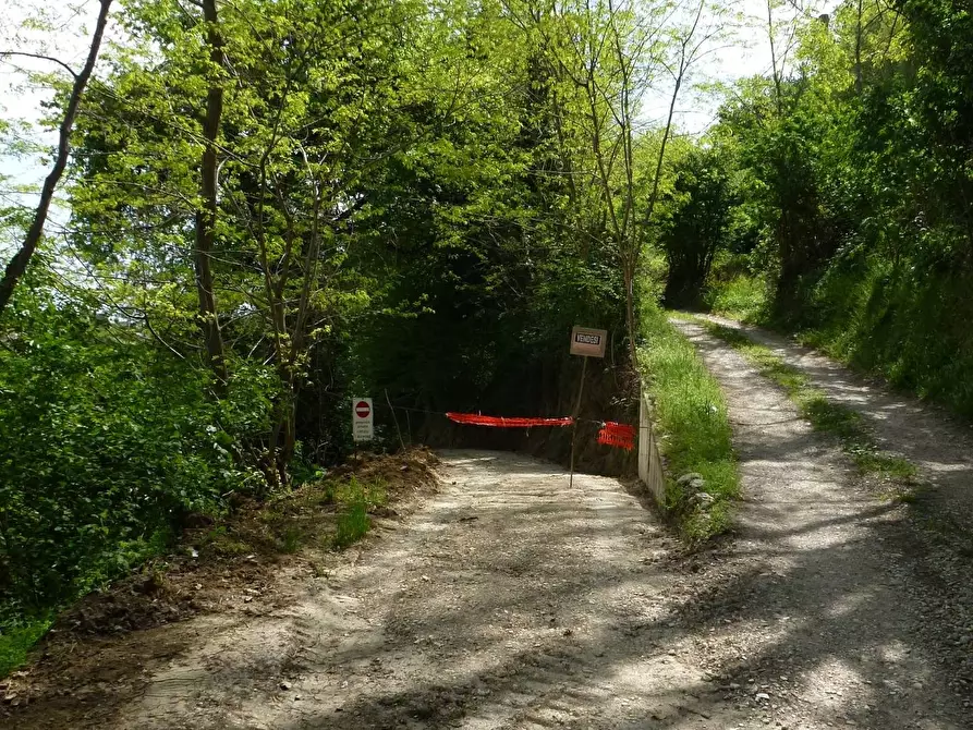 Immagine 25 di Casa indipendente in vendita  in c.da bore a Falerone