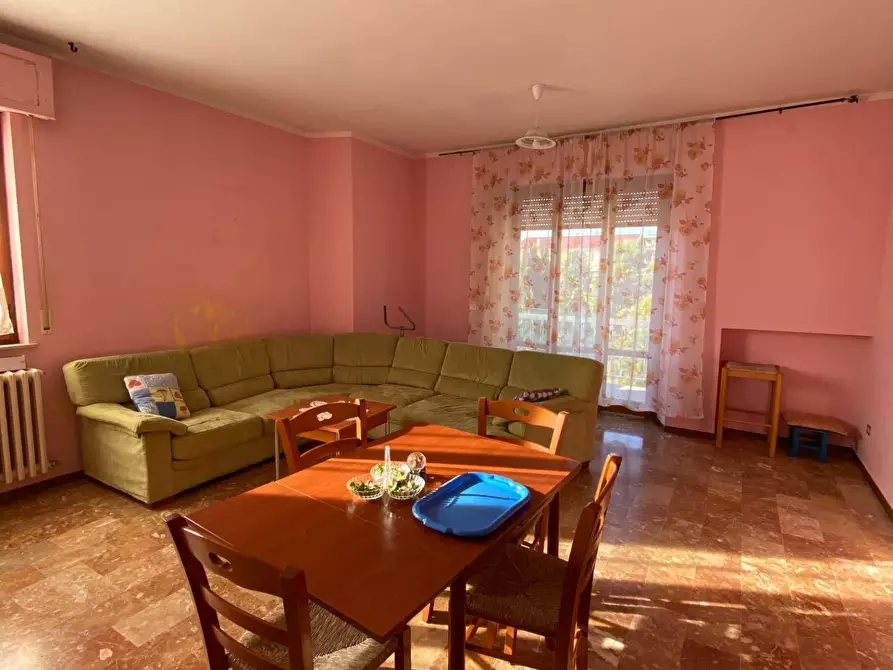 Immagine 2 di Appartamento in vendita  in via piane a Montegiorgio