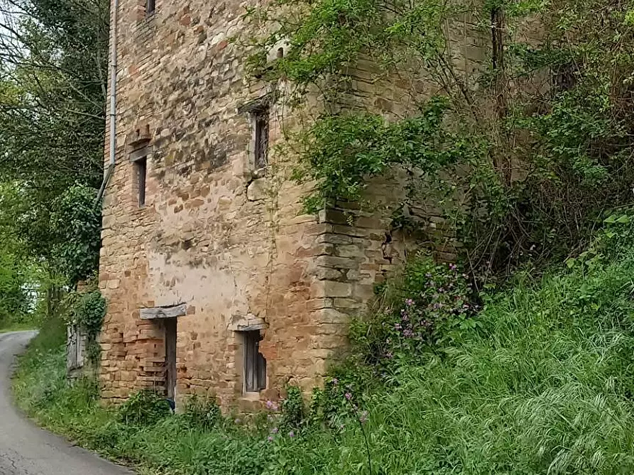 Immagine 1 di Casa semindipendente in vendita  in contrada Paese Vecchio a Servigliano