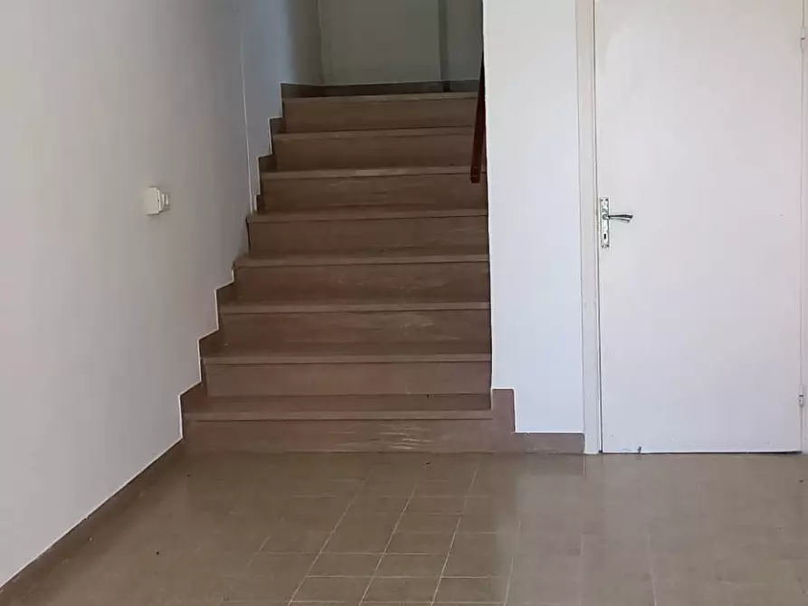 Immagine 10 di Casa semindipendente in vendita  in via Volpi a Falerone