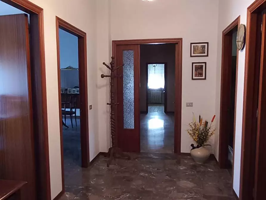 Immagine 16 di Casa indipendente in vendita  in Giacomo Brodolini a Montappone