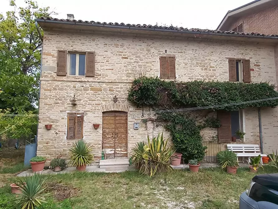 Immagine 2 di Casa indipendente in vendita  in san Filippo a Servigliano