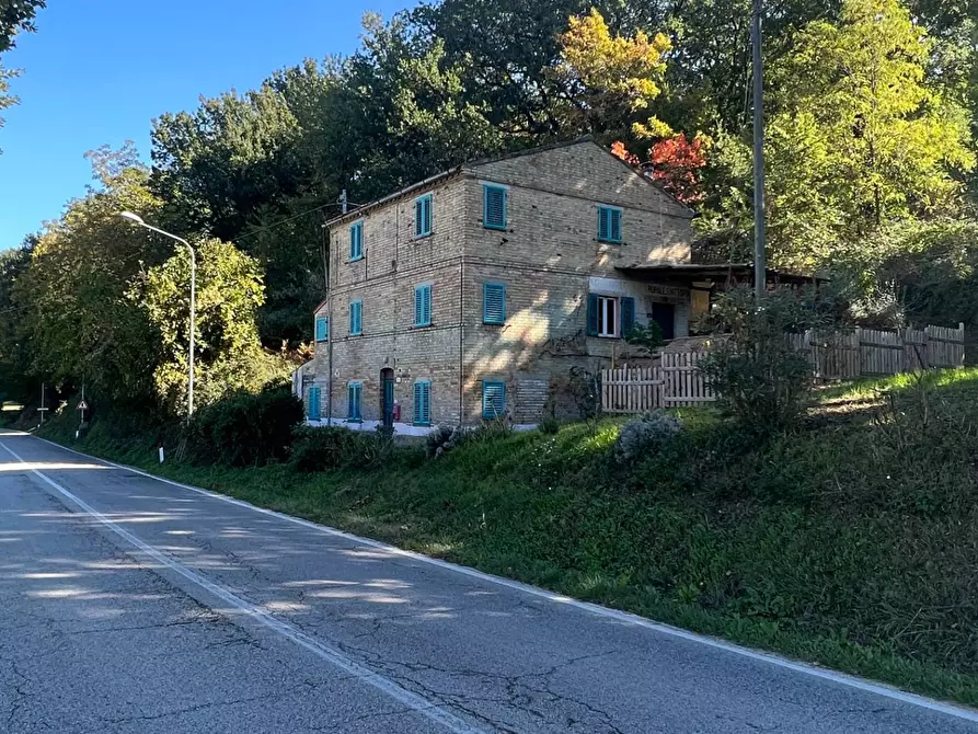 Immagine 1 di Casa indipendente in vendita  in c.da san salvatore a Santa Vittoria In Matenano