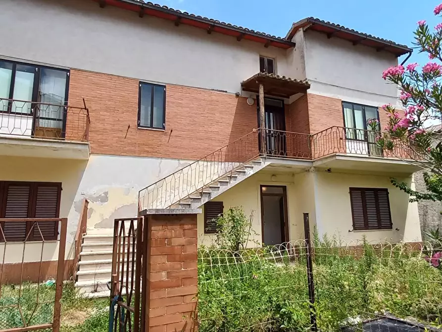 Immagine 23 di Appartamento in vendita  in Bramante a Santa Vittoria In Matenano